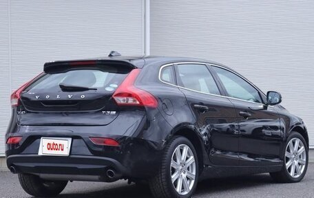 Volvo V40 II рестайлинг, 2019 год, 1 250 000 рублей, 5 фотография