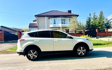 Toyota RAV4, 2016 год, 2 400 000 рублей, 3 фотография