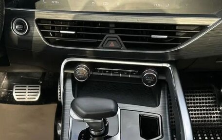 Geely Tugella FY11, 2021 год, 1 690 000 рублей, 10 фотография