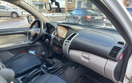 Mitsubishi Pajero Sport II рестайлинг, 2014 год, 2 150 000 рублей, 8 фотография