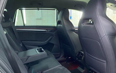Skoda Kodiaq I, 2024 год, 4 379 000 рублей, 20 фотография