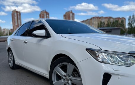 Toyota Camry, 2015 год, 2 138 000 рублей, 6 фотография
