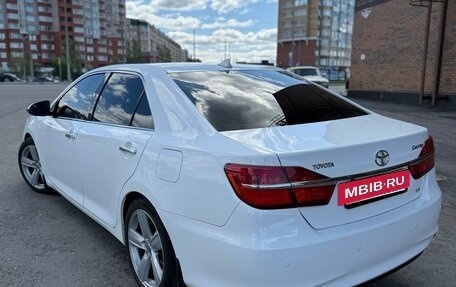 Toyota Camry, 2015 год, 2 138 000 рублей, 4 фотография
