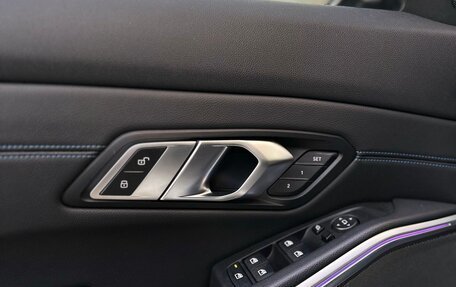 BMW 3 серия, 2021 год, 4 290 000 рублей, 25 фотография