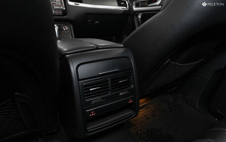 Volkswagen Touareg III, 2010 год, 3 300 000 рублей, 17 фотография