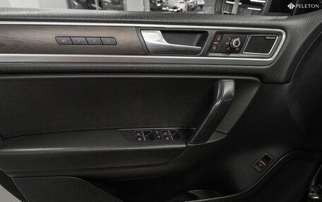 Volkswagen Touareg III, 2010 год, 3 300 000 рублей, 18 фотография