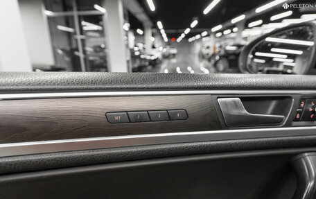 Volkswagen Touareg III, 2010 год, 3 300 000 рублей, 19 фотография