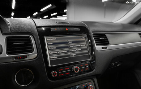 Volkswagen Touareg III, 2010 год, 3 300 000 рублей, 30 фотография