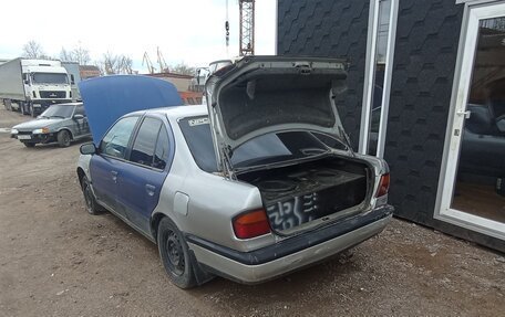Nissan Primera II рестайлинг, 1994 год, 90 000 рублей, 1 фотография