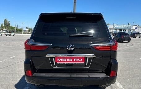 Lexus LX III, 2017 год, 7 700 000 рублей, 3 фотография