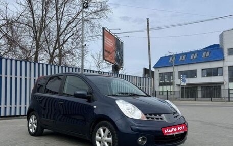 Nissan Note II рестайлинг, 2007 год, 700 000 рублей, 2 фотография