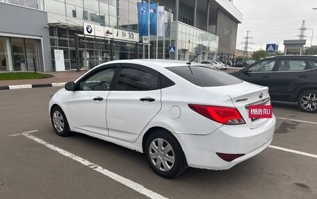Hyundai Solaris II рестайлинг, 2016 год, 630 000 рублей, 4 фотография