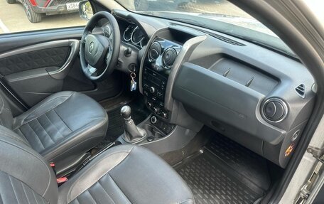 Renault Duster I рестайлинг, 2017 год, 1 000 000 рублей, 14 фотография