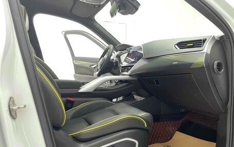 Geely Tugella FY11, 2021 год, 1 980 000 рублей, 13 фотография