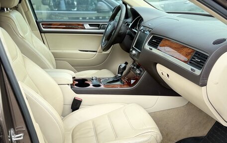 Volkswagen Touareg III, 2010 год, 1 595 000 рублей, 9 фотография