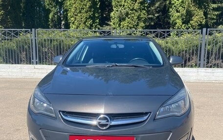 Opel Astra J, 2013 год, 850 000 рублей, 2 фотография