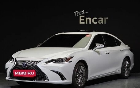 Lexus ES VII, 2020 год, 5 000 000 рублей, 4 фотография