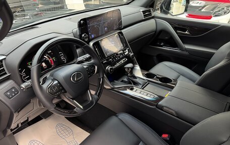 Lexus LX, 2025 год, 17 680 000 рублей, 16 фотография