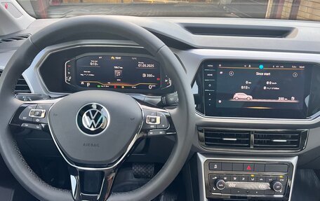 Volkswagen T-Cross I, 2024 год, 3 050 000 рублей, 11 фотография