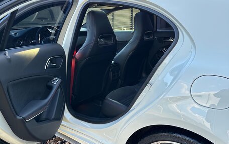 Mercedes-Benz A-Класс AMG, 2018 год, 3 500 000 рублей, 13 фотография