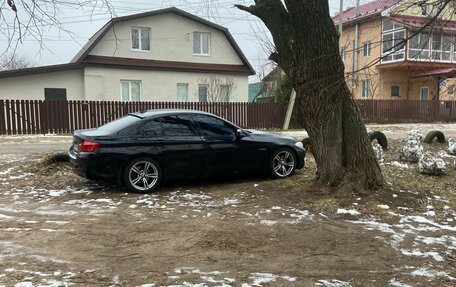 BMW 5 серия, 2010 год, 1 300 000 рублей, 3 фотография