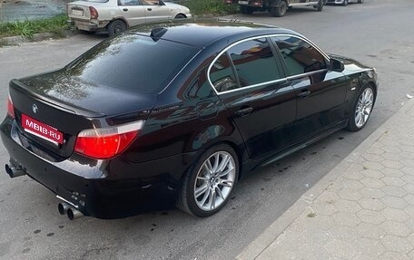 BMW 5 серия, 2004 год, 1 200 000 рублей, 7 фотография
