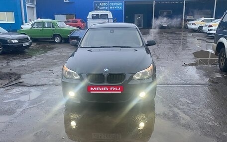 BMW 5 серия, 2004 год, 1 200 000 рублей, 18 фотография