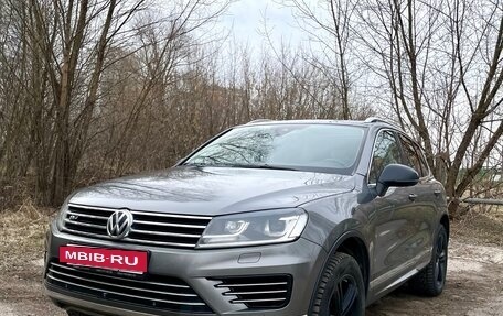 Volkswagen Touareg III, 2017 год, 2 650 000 рублей, 10 фотография