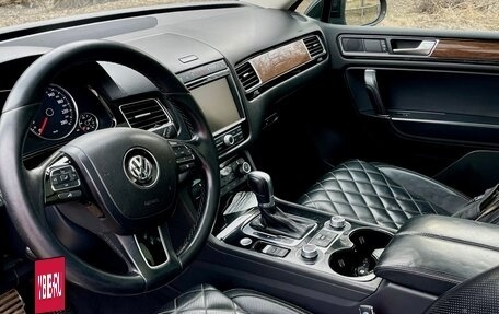 Volkswagen Touareg III, 2017 год, 2 650 000 рублей, 15 фотография