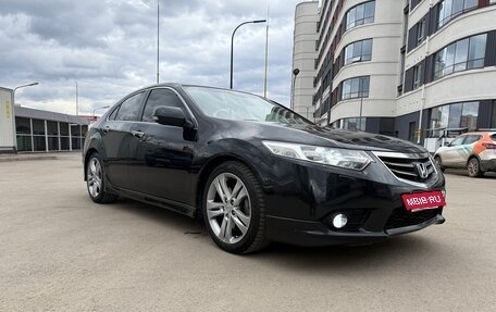 Honda Accord VIII рестайлинг, 2012 год, 1 550 000 рублей, 2 фотография