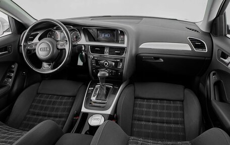 Audi A4, 2013 год, 1 179 000 рублей, 9 фотография