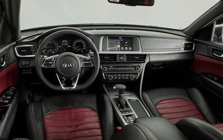 KIA Optima IV, 2018 год, 1 799 000 рублей, 8 фотография