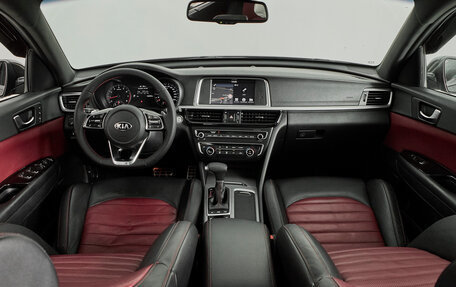 KIA Optima IV, 2018 год, 1 799 000 рублей, 9 фотография