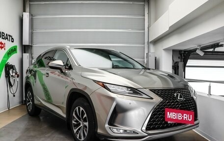 Lexus RX IV рестайлинг, 2020 год, 4 695 000 рублей, 3 фотография