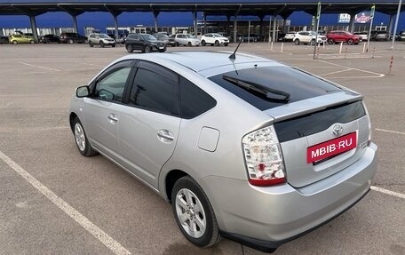Toyota Prius, 2008 год, 820 000 рублей, 4 фотография