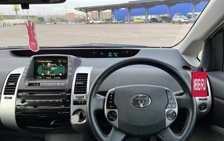 Toyota Prius, 2008 год, 820 000 рублей, 13 фотография