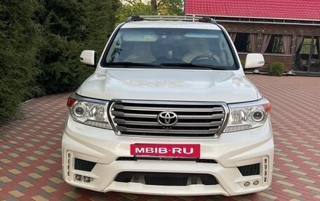 Toyota Land Cruiser 200, 2015 год, 5 100 000 рублей, 6 фотография