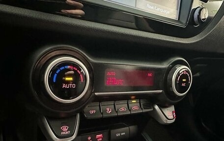 KIA Rio IV, 2019 год, 1 499 900 рублей, 8 фотография