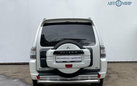 Mitsubishi Pajero IV, 2014 год, 2 445 000 рублей, 6 фотография