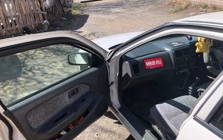Nissan Pulsar IV, 1998 год, 180 000 рублей, 8 фотография