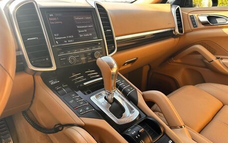 Porsche Cayenne III, 2011 год, 2 450 000 рублей, 13 фотография