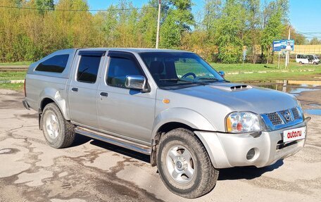 Nissan NP300, 2012 год, 1 150 000 рублей, 7 фотография