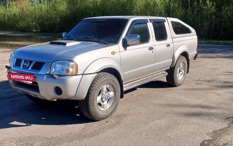 Nissan NP300, 2012 год, 1 150 000 рублей, 4 фотография