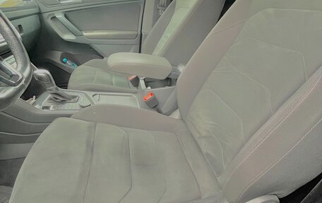 Volkswagen Tiguan II, 2017 год, 2 610 000 рублей, 11 фотография