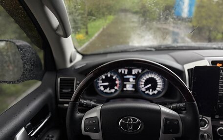 Toyota Land Cruiser 200, 2015 год, 5 400 000 рублей, 17 фотография