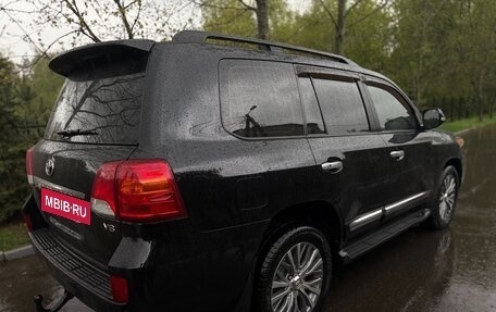 Toyota Land Cruiser 200, 2015 год, 5 400 000 рублей, 5 фотография