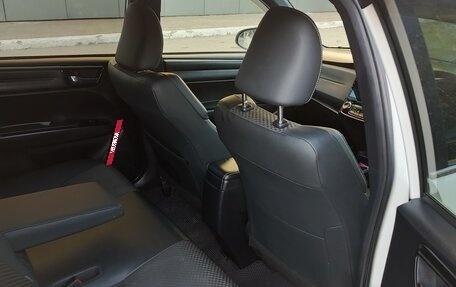 Toyota Corolla, 2015 год, 1 370 000 рублей, 20 фотография