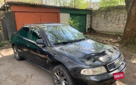 Audi A4, 1995 год, 350 000 рублей, 4 фотография