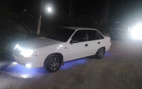 Daewoo Nexia I рестайлинг, 2010 год, 330 000 рублей, 4 фотография