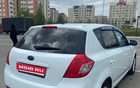 KIA cee'd I рестайлинг, 2010 год, 730 000 рублей, 7 фотография